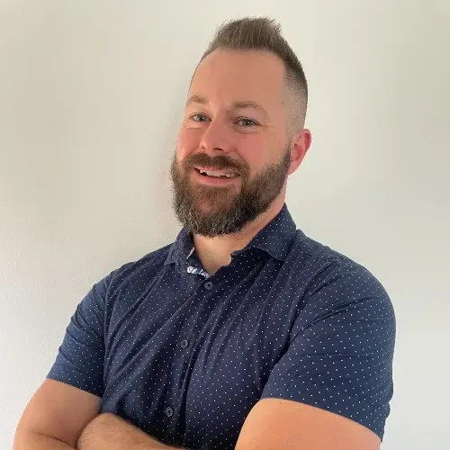 expert-card-Joshua Nunn